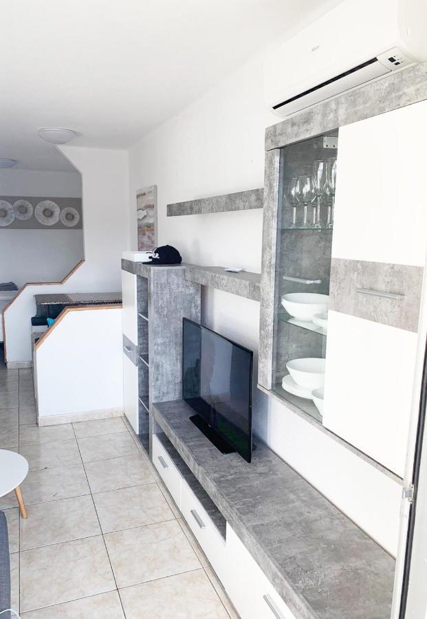 Sea View Studio Apartment In Santa Maria Adeje Экстерьер фото