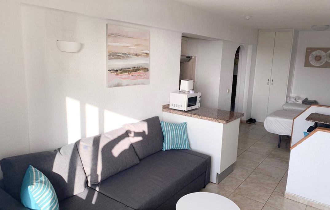 Sea View Studio Apartment In Santa Maria Adeje Экстерьер фото